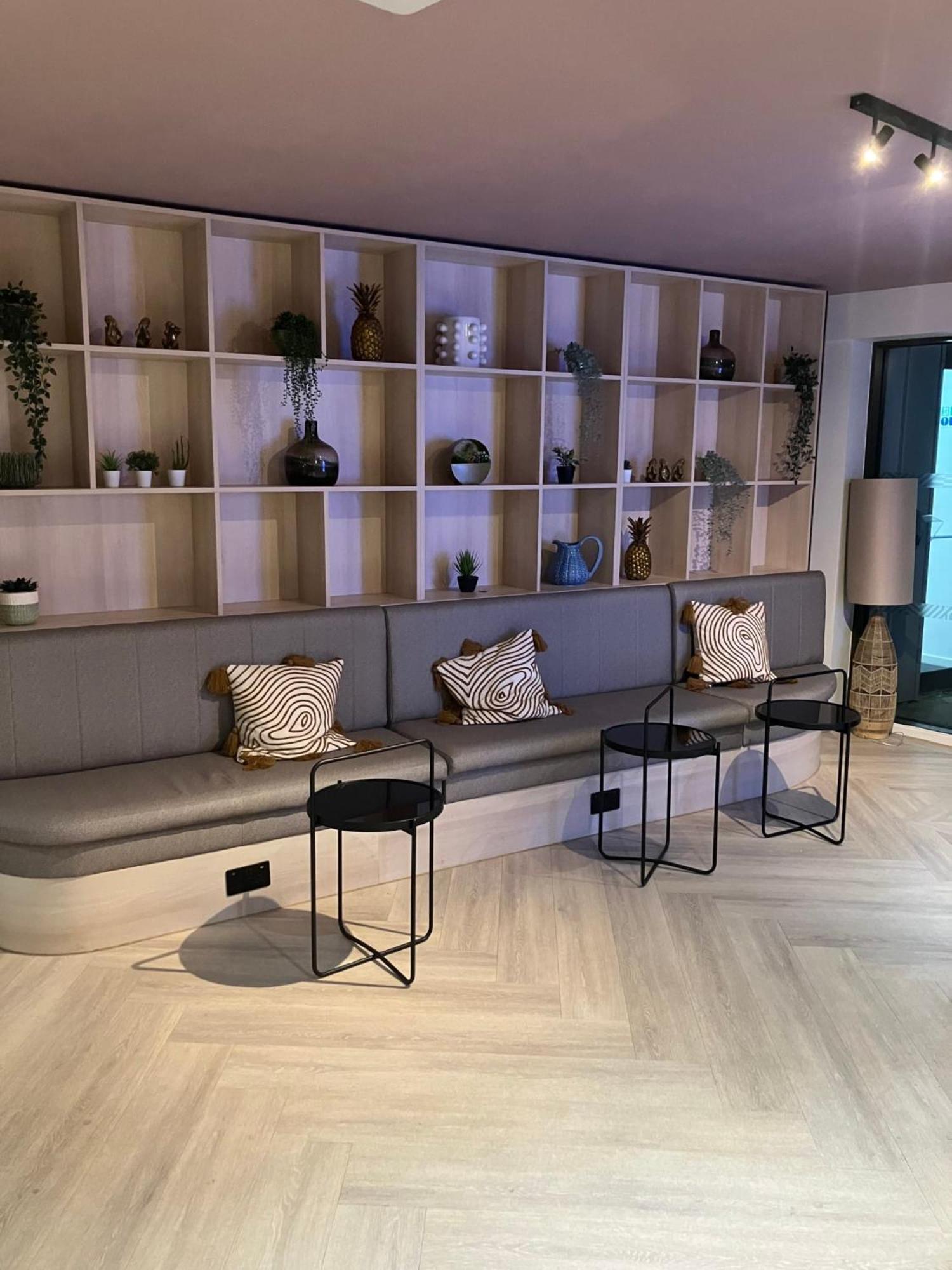 For Students Only Ensuites With Shared Kitchen At Vibrant Byrom Point Retreat With Gym, Study And Social Lounge In Liverpool